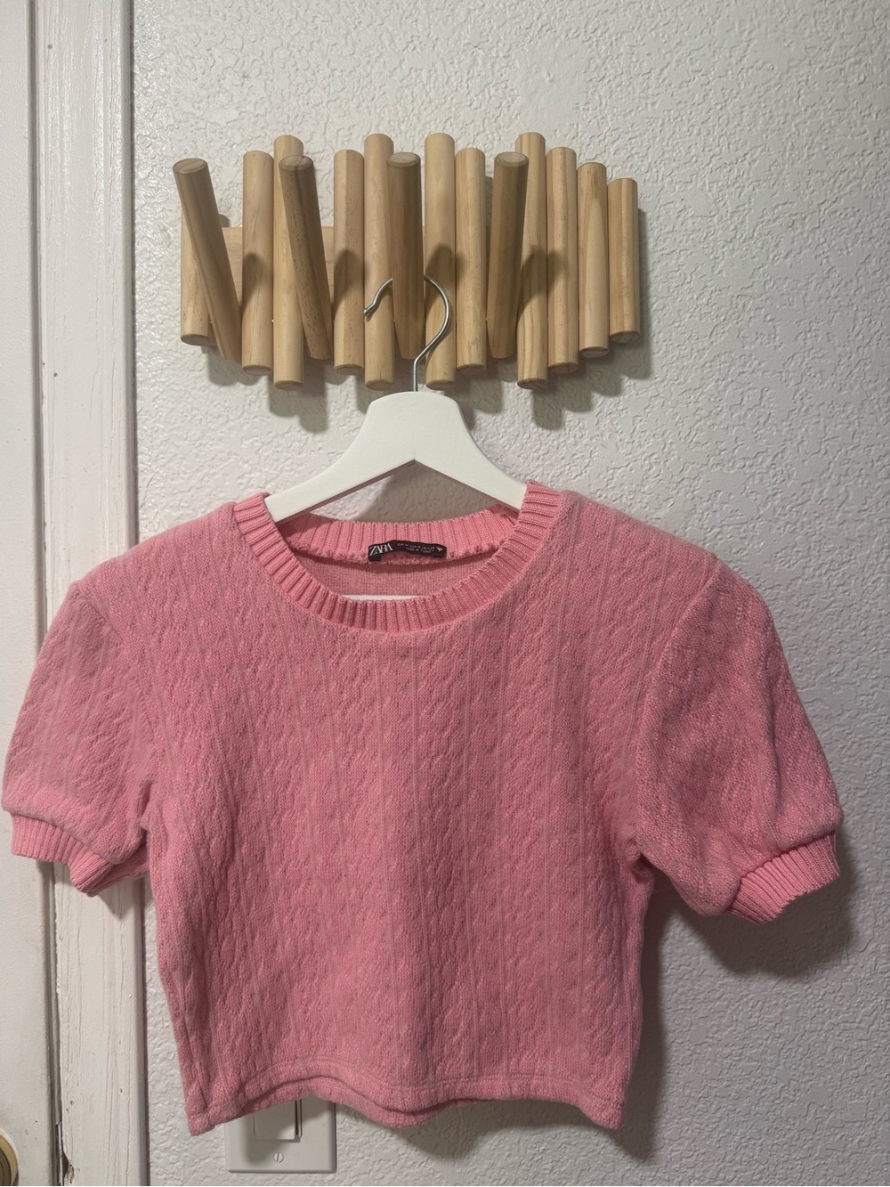 Zara Bubblegum Pink Short-Sleeve Cable Crew Sweater